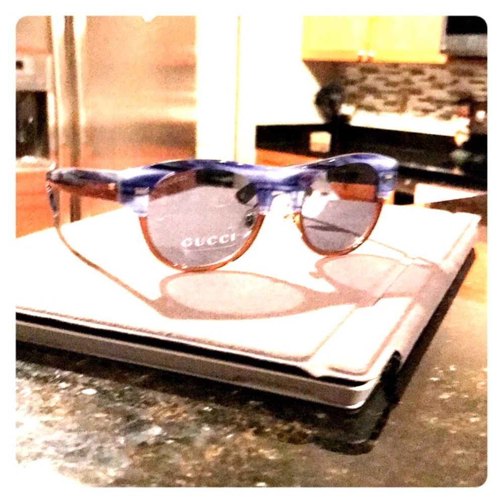 Gucci 1088/S Glasses Authentic w/ Tag